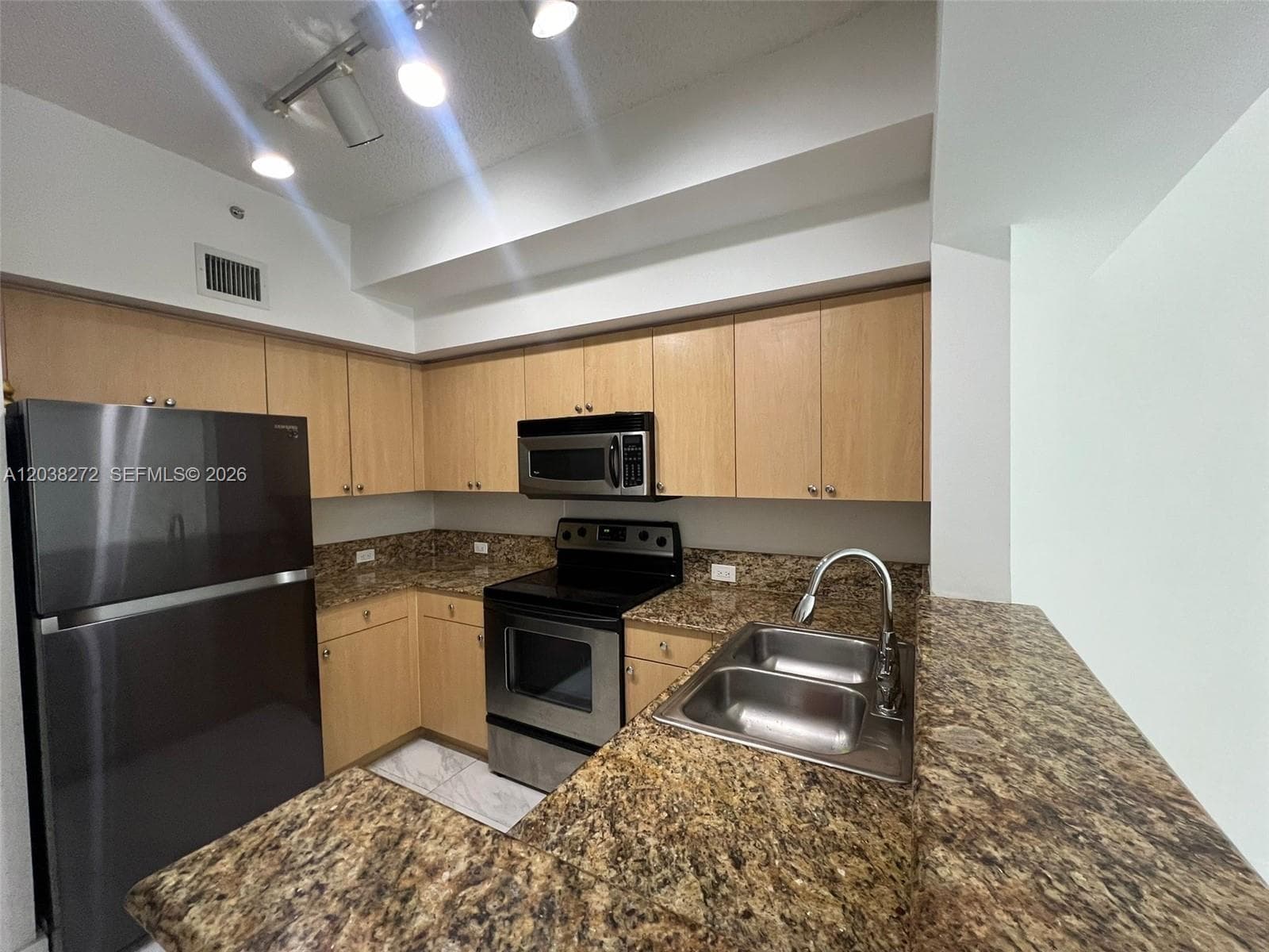 AVENTI AT AVENTURA CONDO · #1601 in Aventura - Photo 5