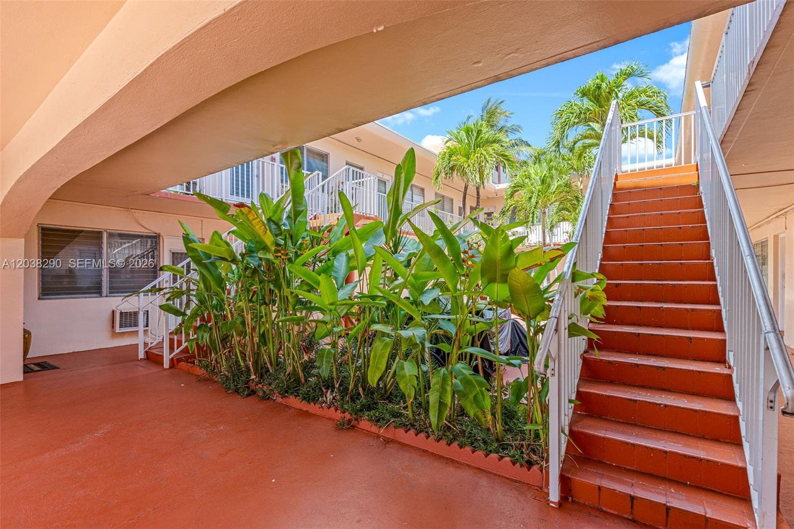 AMERICAN GARDENS CONDO · #3 in Miami Beach - Photo 4