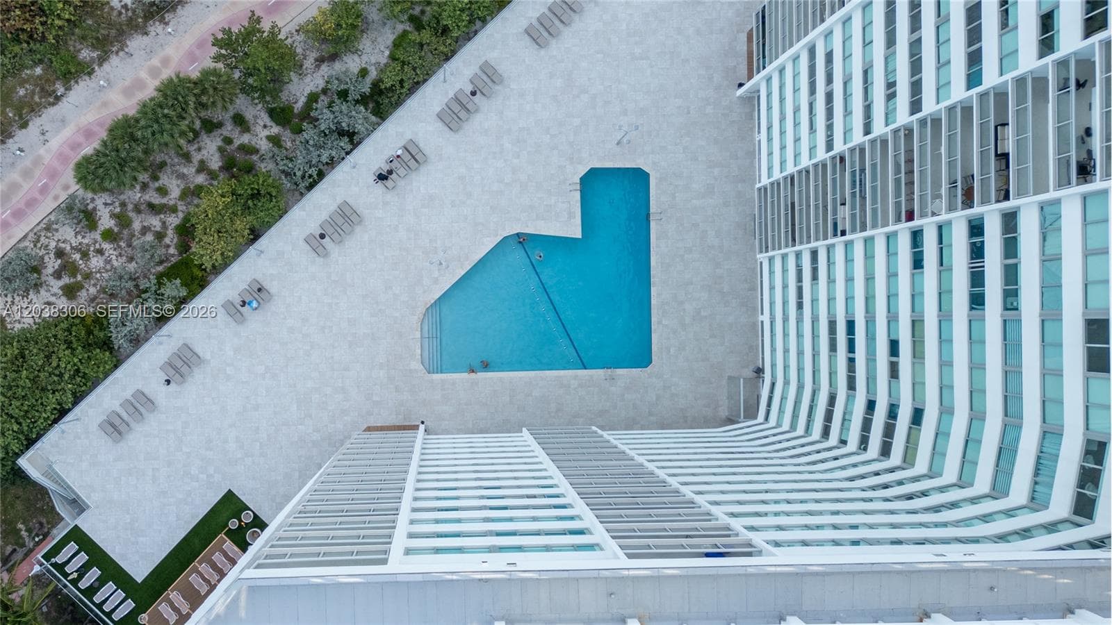 BURLEIGH HOUSE CONDO · #1216 in Miami Beach - Photo 6