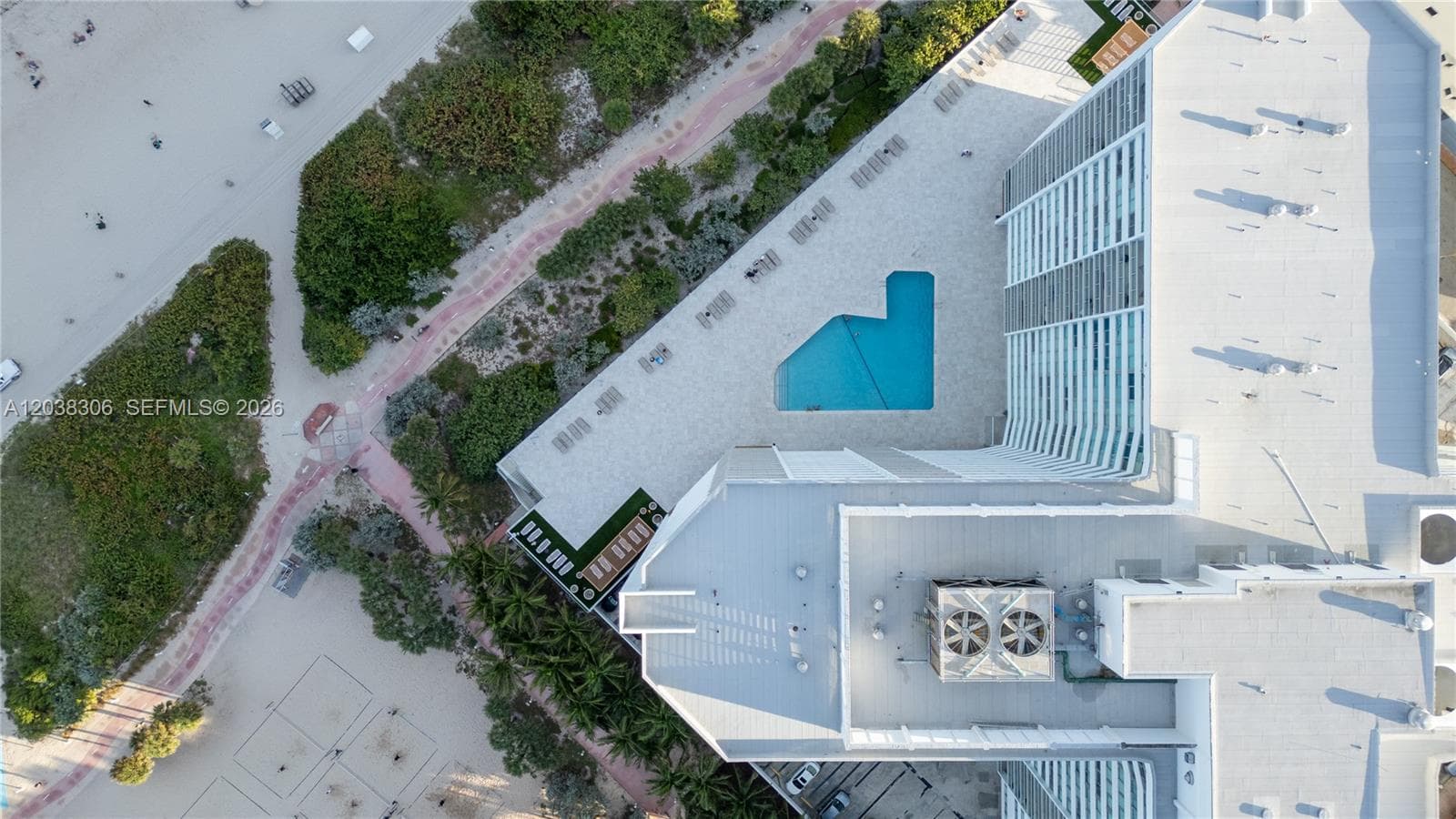 BURLEIGH HOUSE CONDO · #1216 in Miami Beach - Photo 5