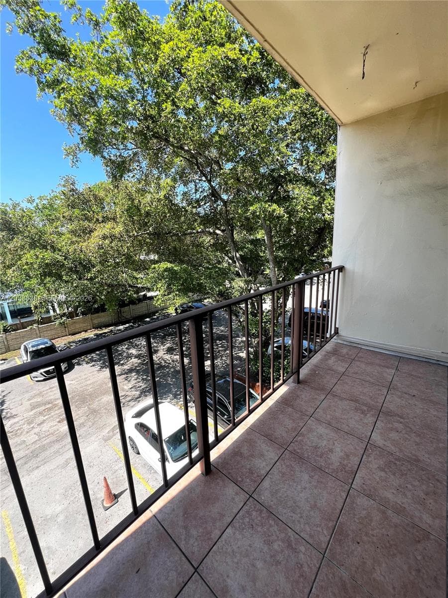 CAPRI GARDENS CONDO · #A302 in North Miami - Photo 13