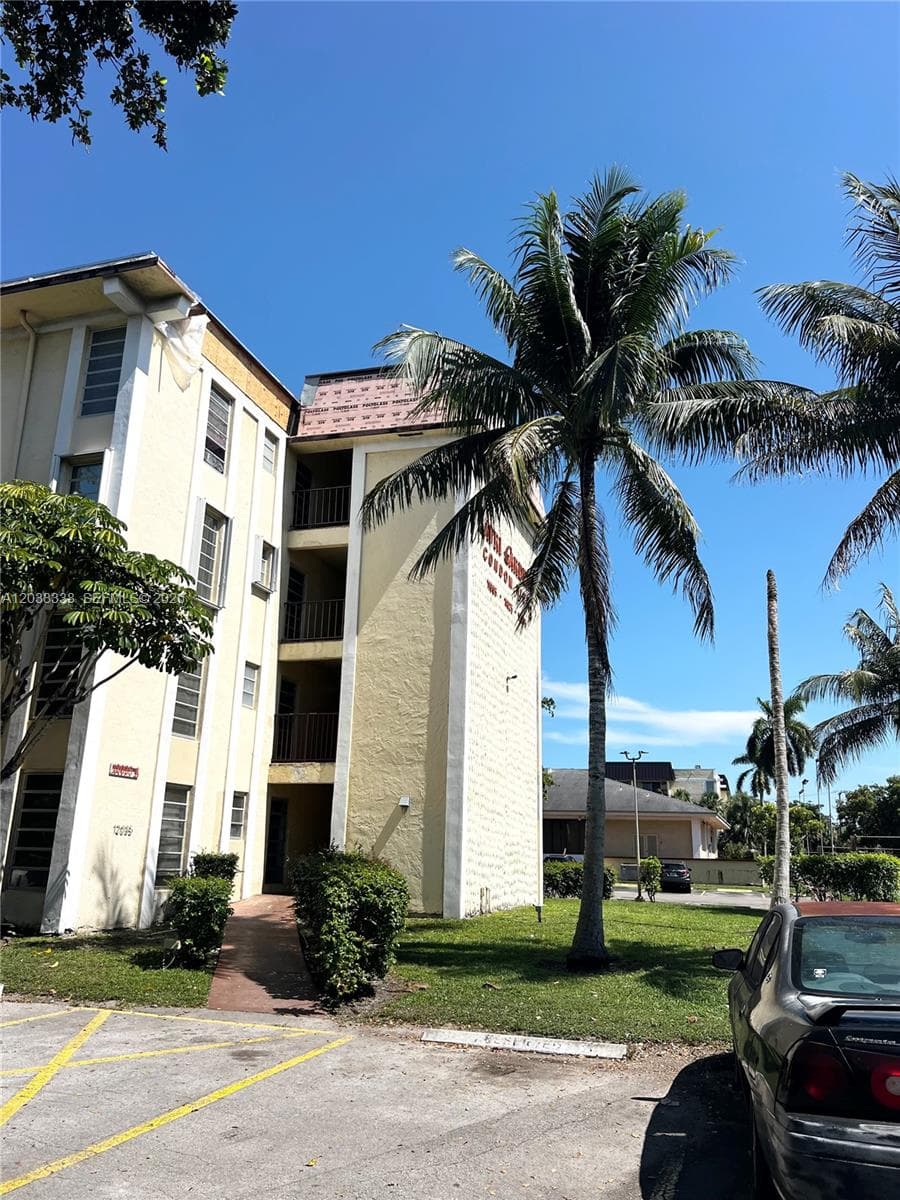 CAPRI GARDENS CONDO · #A302 in North Miami - Photo 1