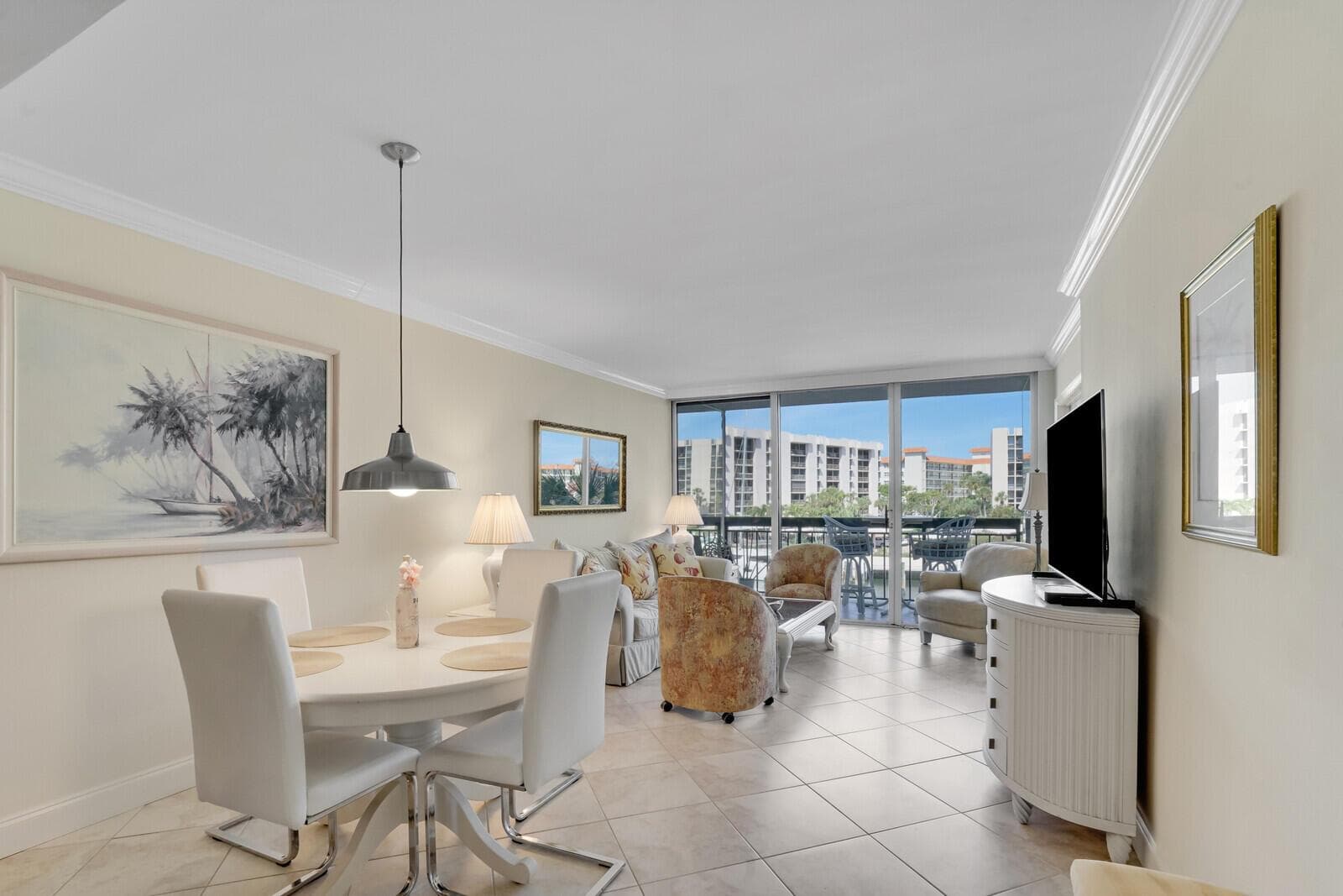 Living/ Dining Room