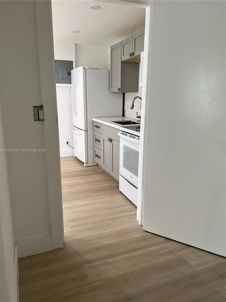 16601 SW 83rd Ct # 3 ##3 photo 6