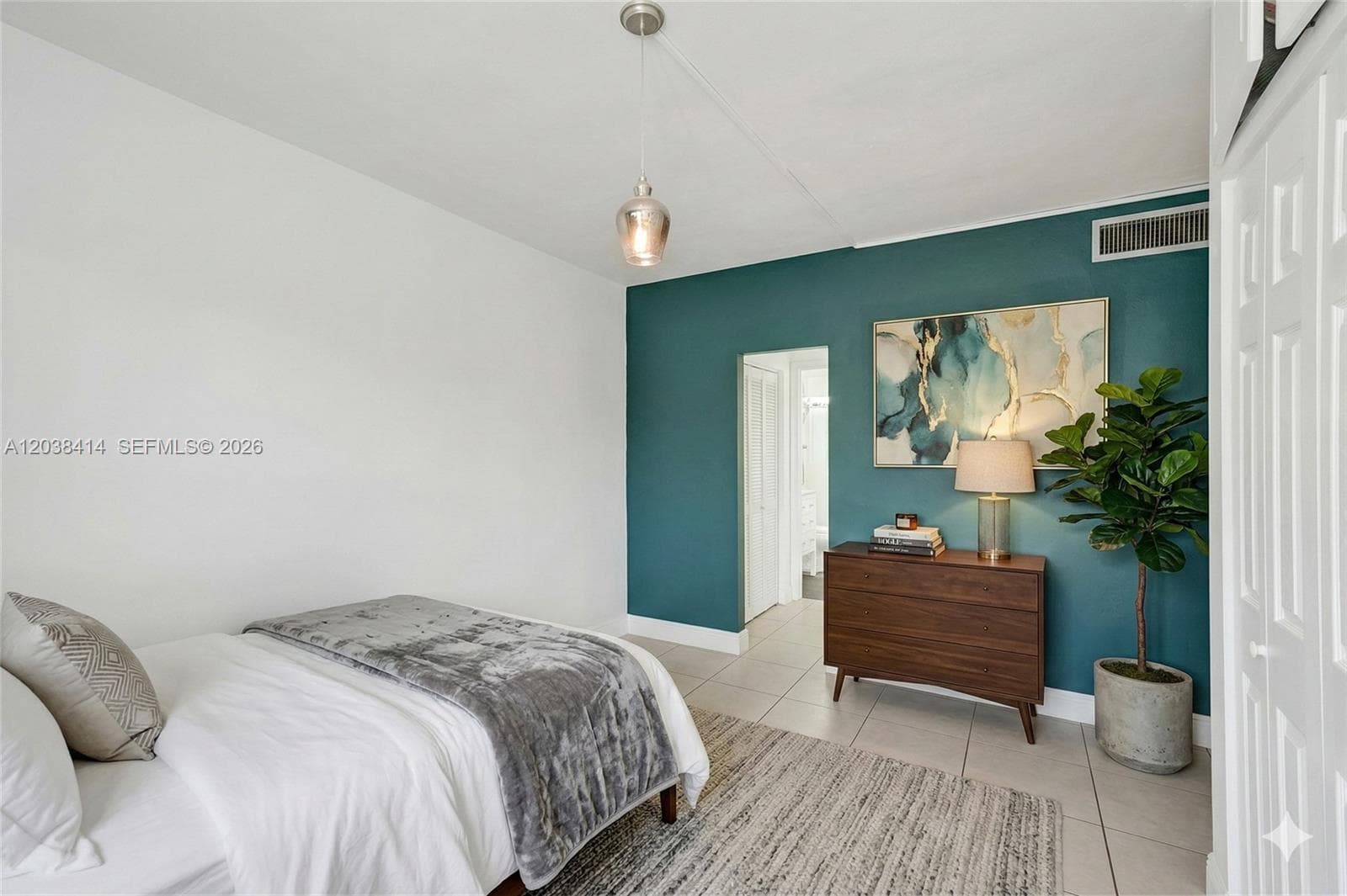 TREASURE BAY CLUB CONDO · #2G in North Bay Village - Photo 5