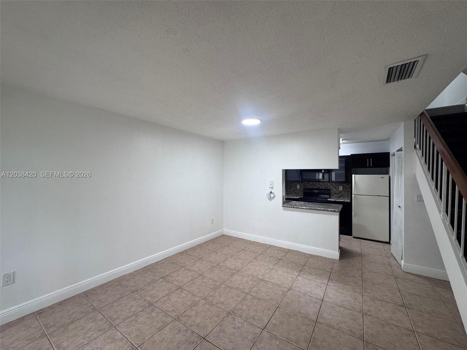 Antigua Country Club · #N-13 in Hialeah - Photo 28