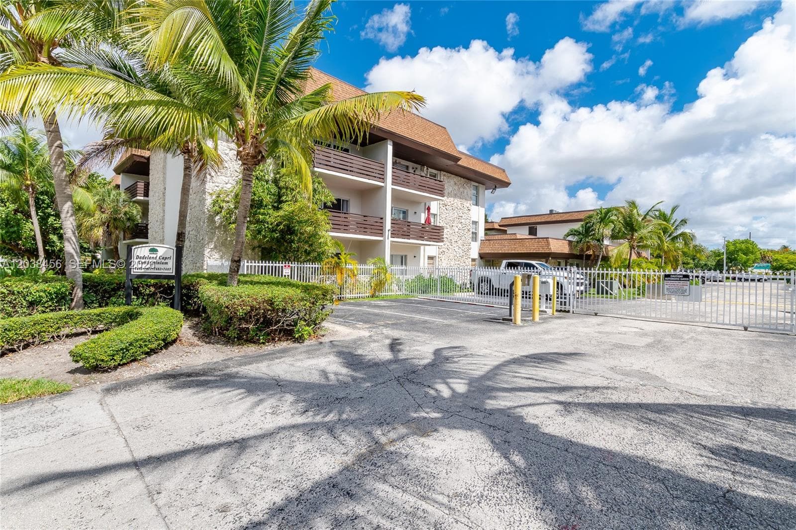 DADELAND CAPRI CONDO · #A206 in Miami - Photo 1