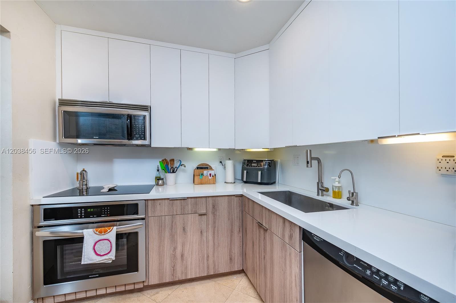 DADELAND CAPRI CONDO · #A206 in Miami - Photo 11