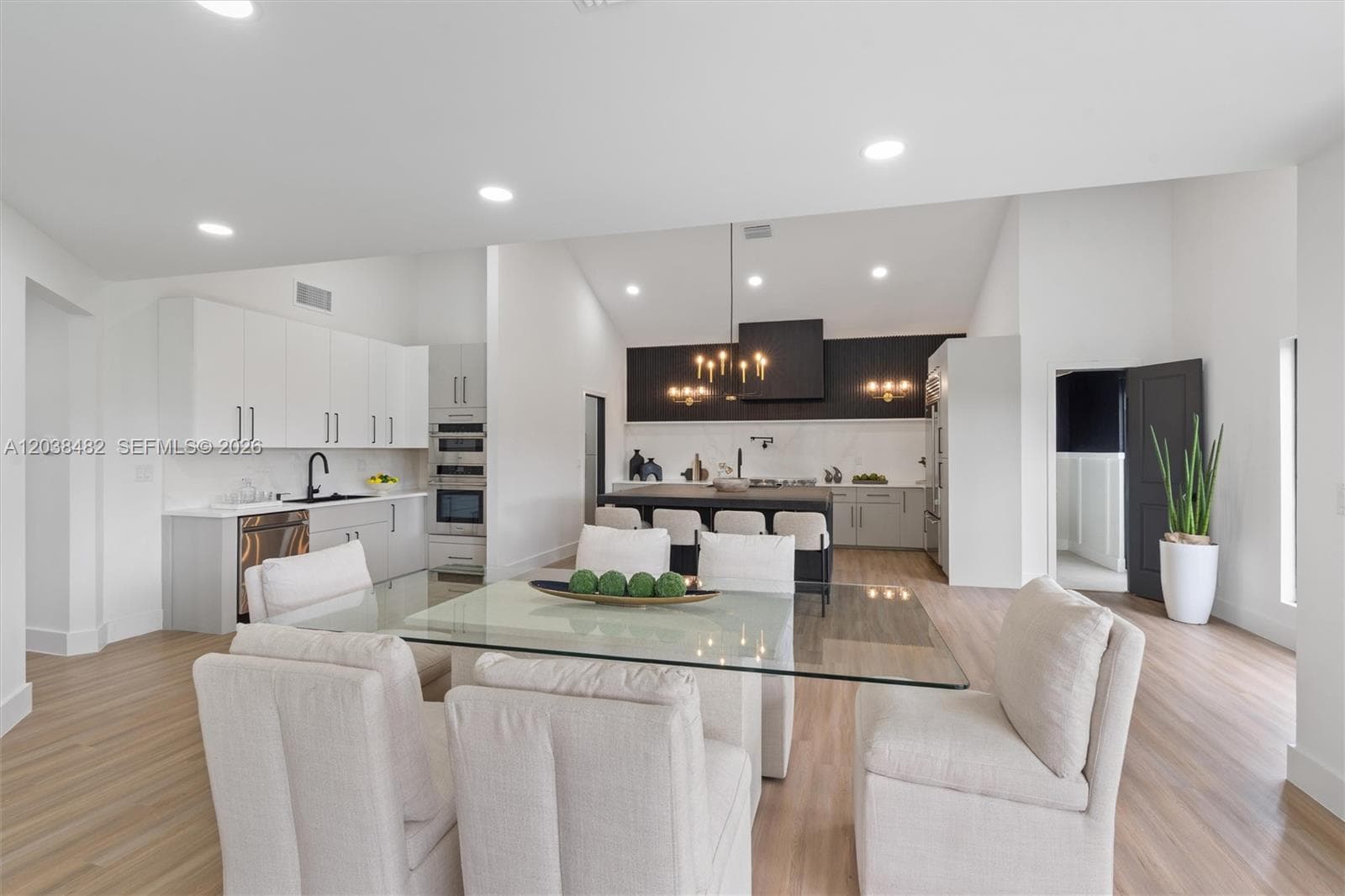 7190 Valencia Dr photo 13