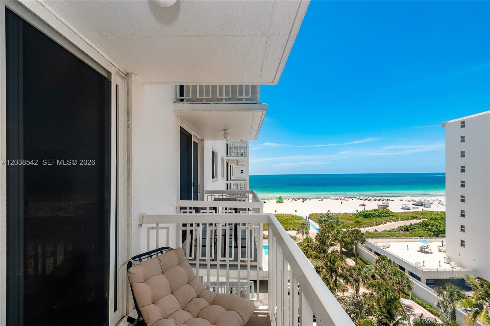 The Presidential Condo · #810 in Miami Beach - Photo 25