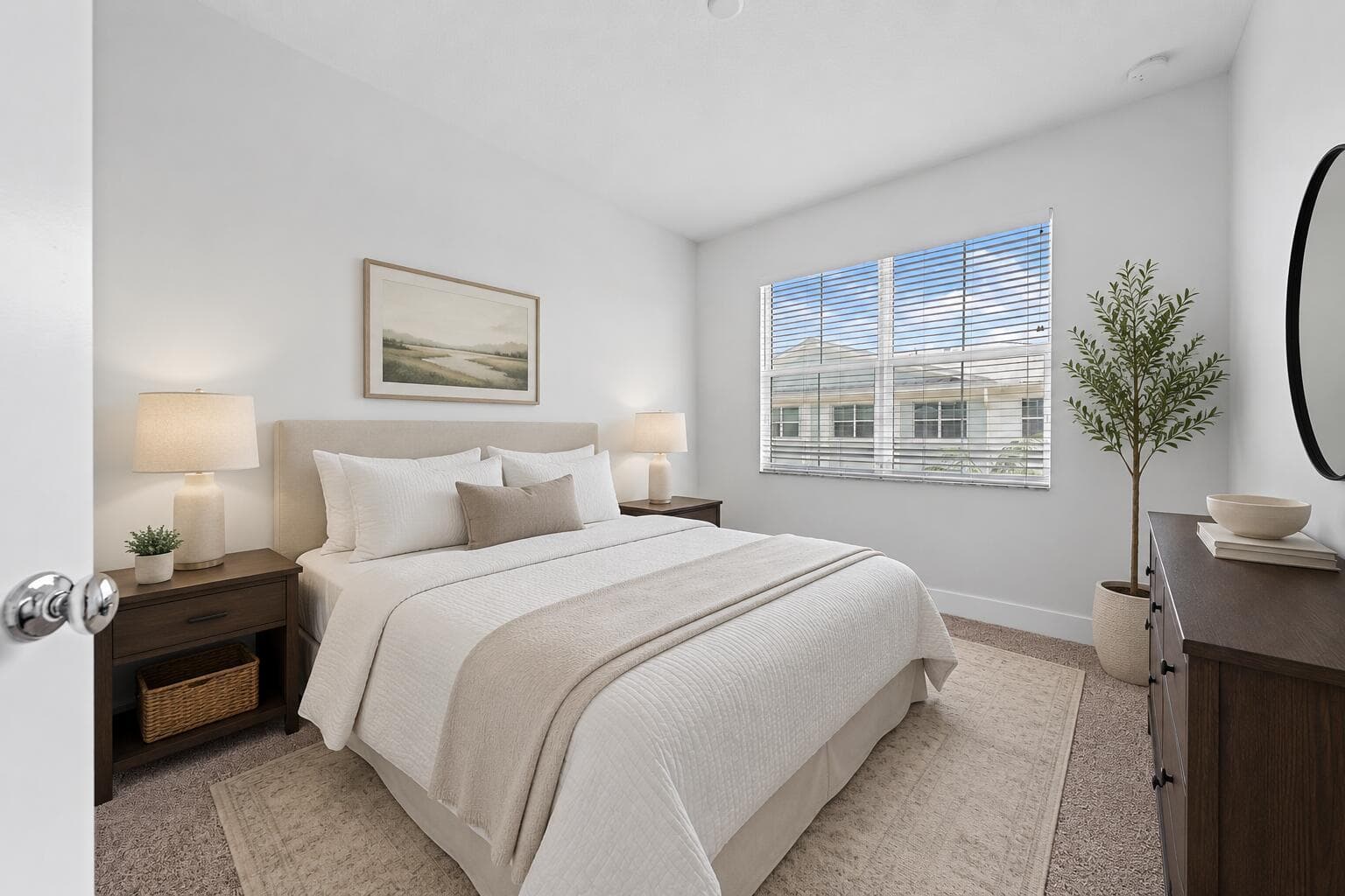 Guest Bedroom 2 - 3rd Floor