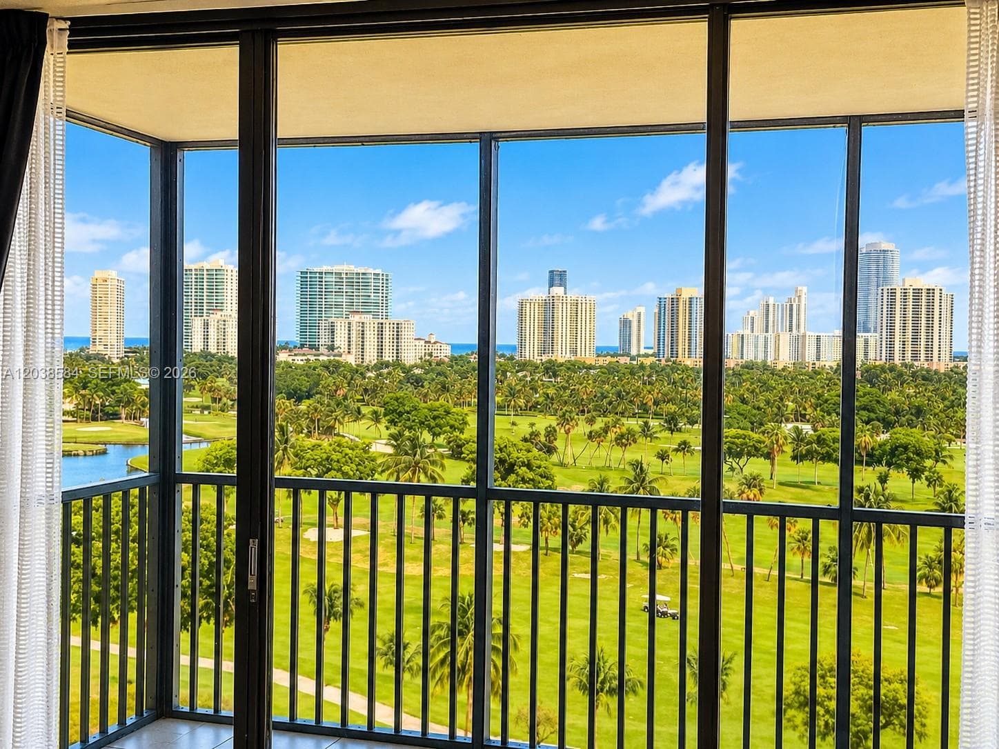 Coronado · #1105 in Aventura - Photo 3