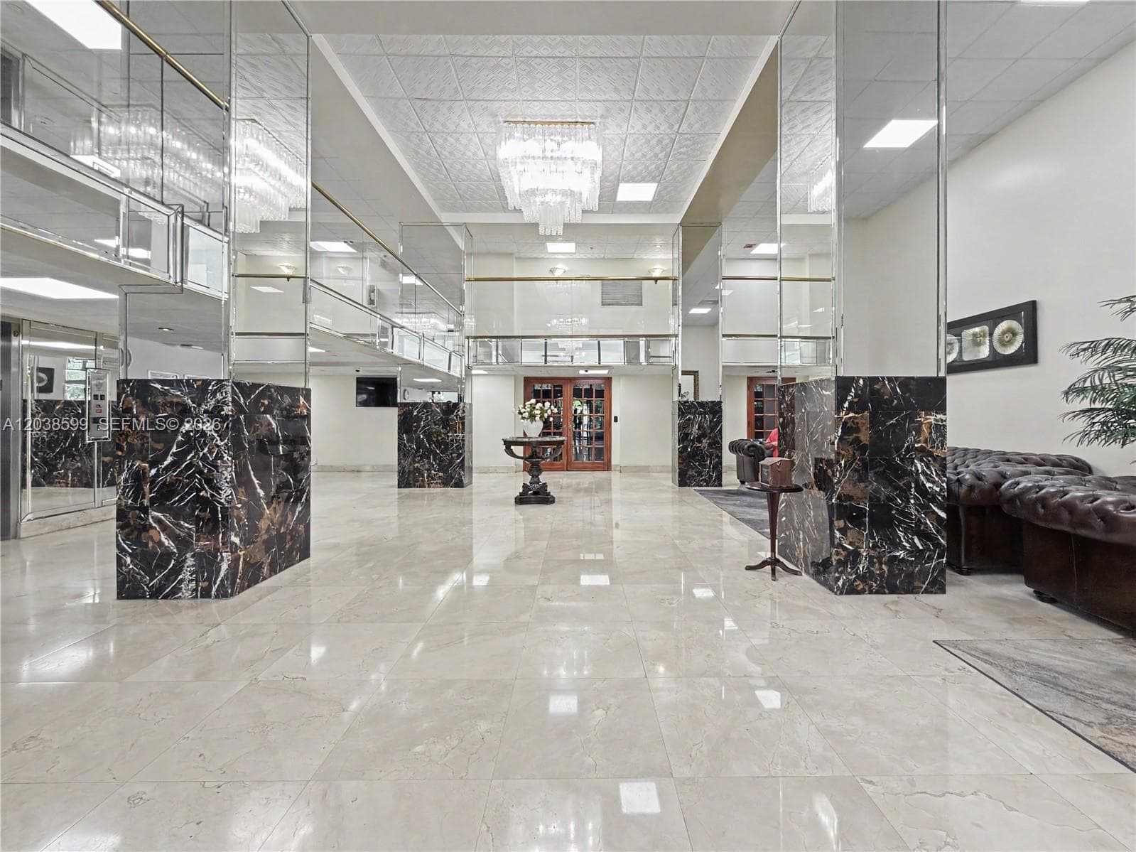 Winston Towers 600 · #M18 in Sunny Isles Beach - Photo 5
