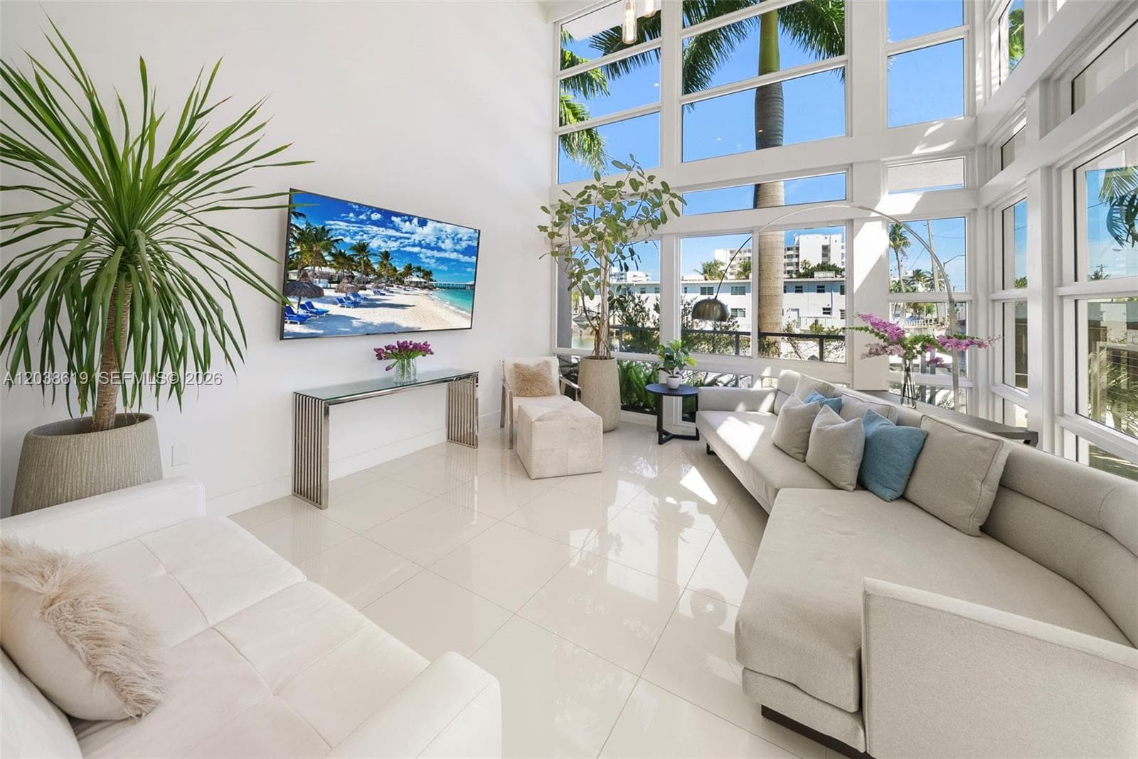 39 N Shore Dr photo 2