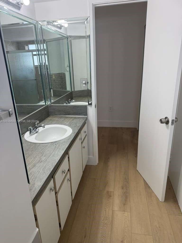JADE WINDS GROUP DAISY · #508-2 in Miami - Photo 13