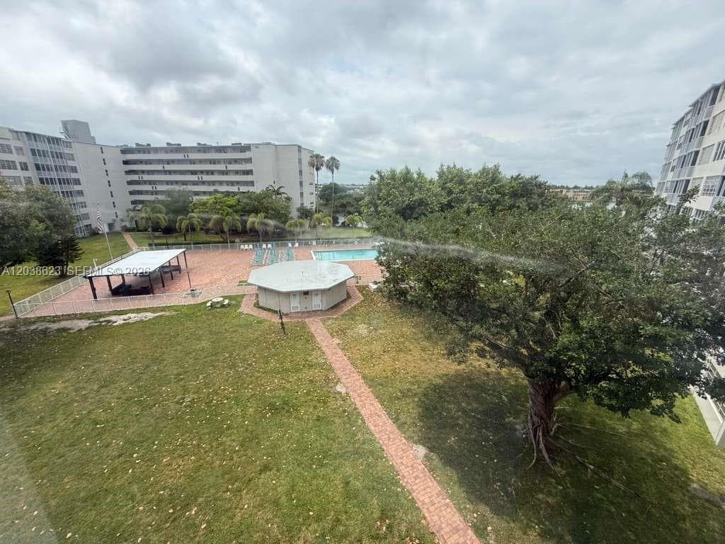 JADE WINDS GROUP DAISY · #508-2 in Miami - Photo 25