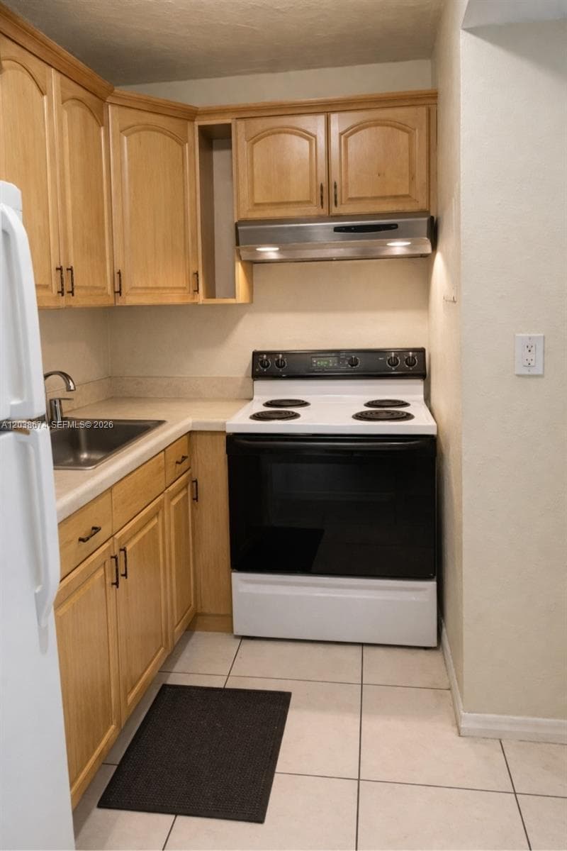 Arch Creek Landing Condo · #205 in North Miami - Photo 11