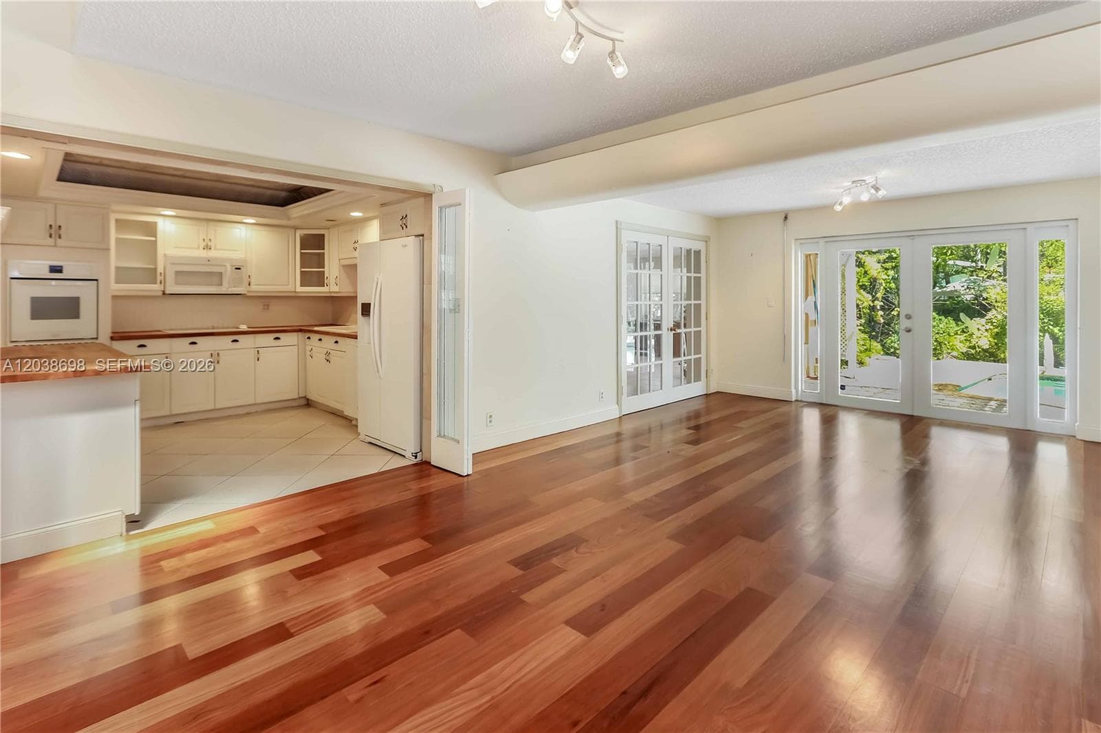 1251 Buchanan St photo 11