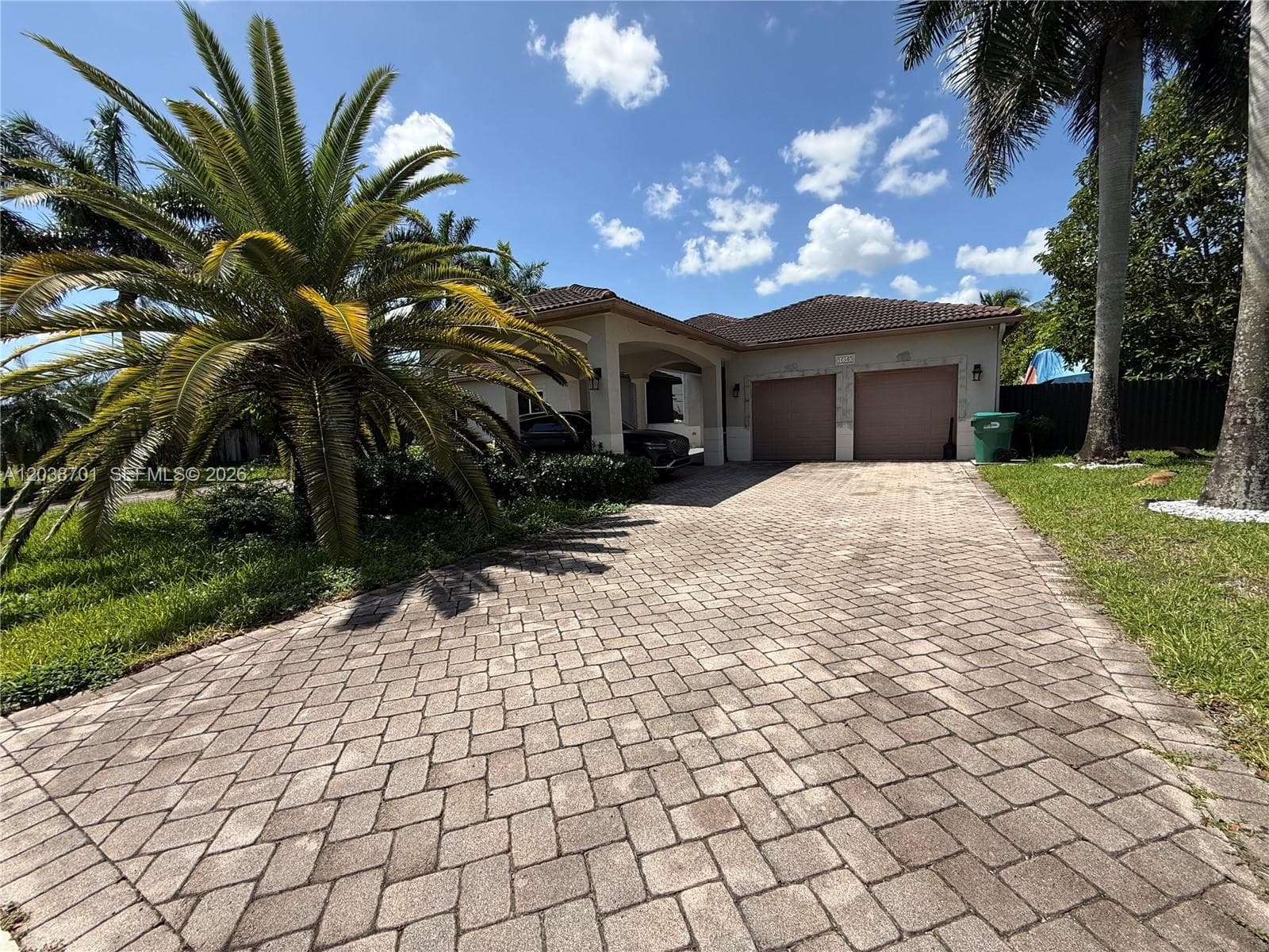 16940 SW 296th St photo 2