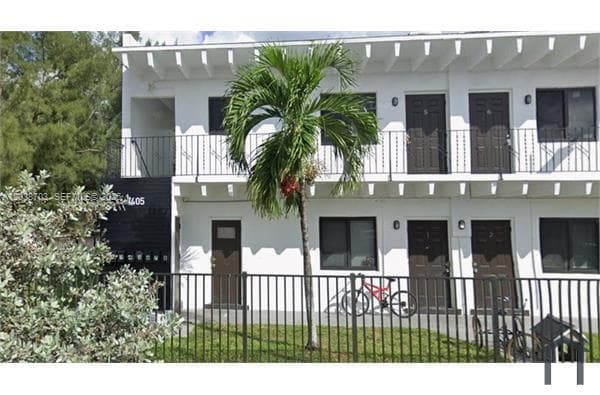 CORAL BAY MANOR · #7 in Florida City - Photo 2