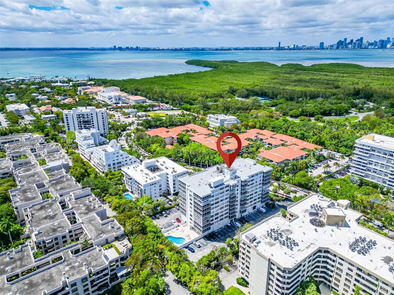 Island Breakers · #7C in Key Biscayne - Photo 21