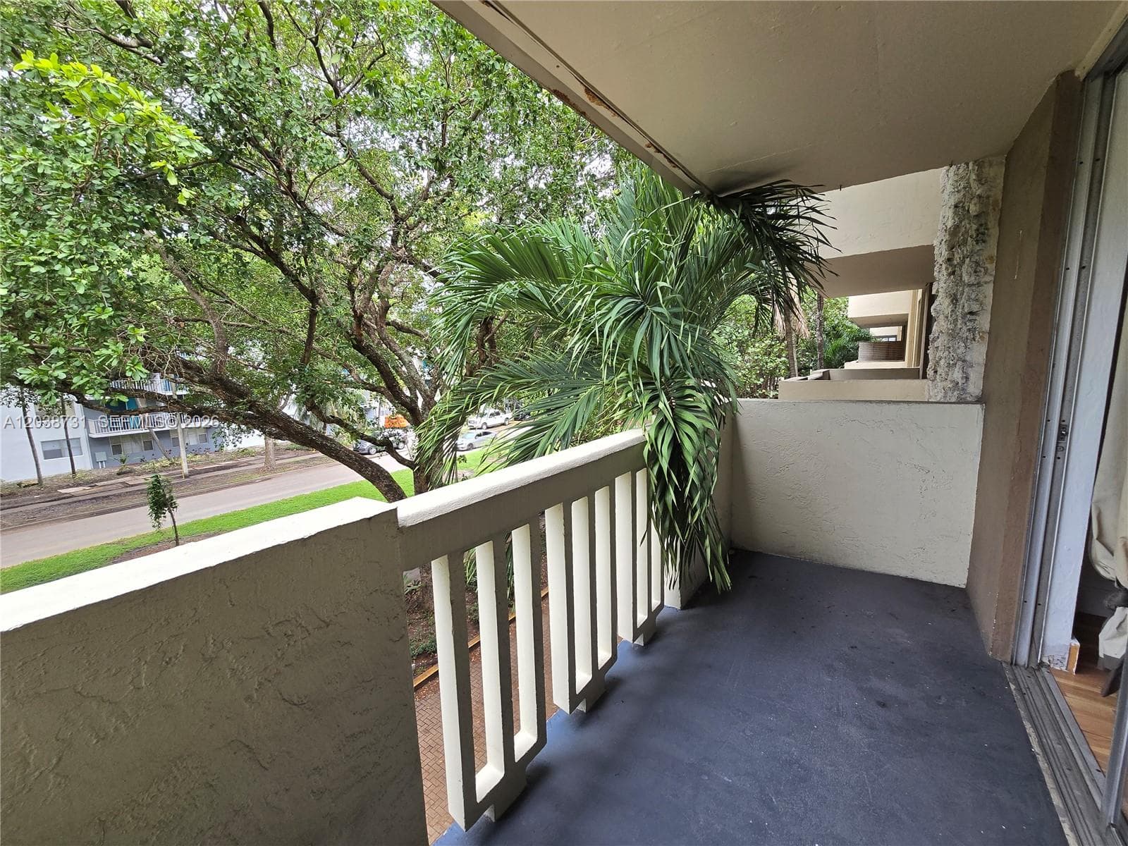 BAYVIEW PALMS CONDO · #314 in North Miami - Photo 8