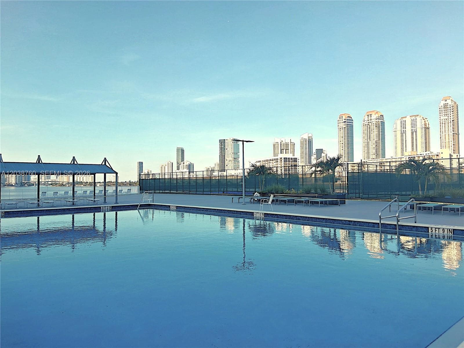 Winston Towers 500 Condo · #1905 + DEN in Sunny Isles Beach - Photo 3