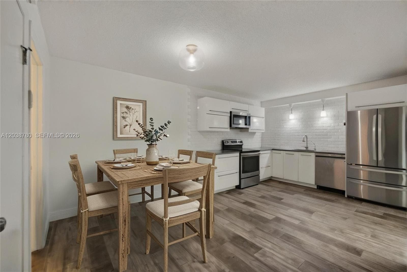 114 1st Ln photo 6