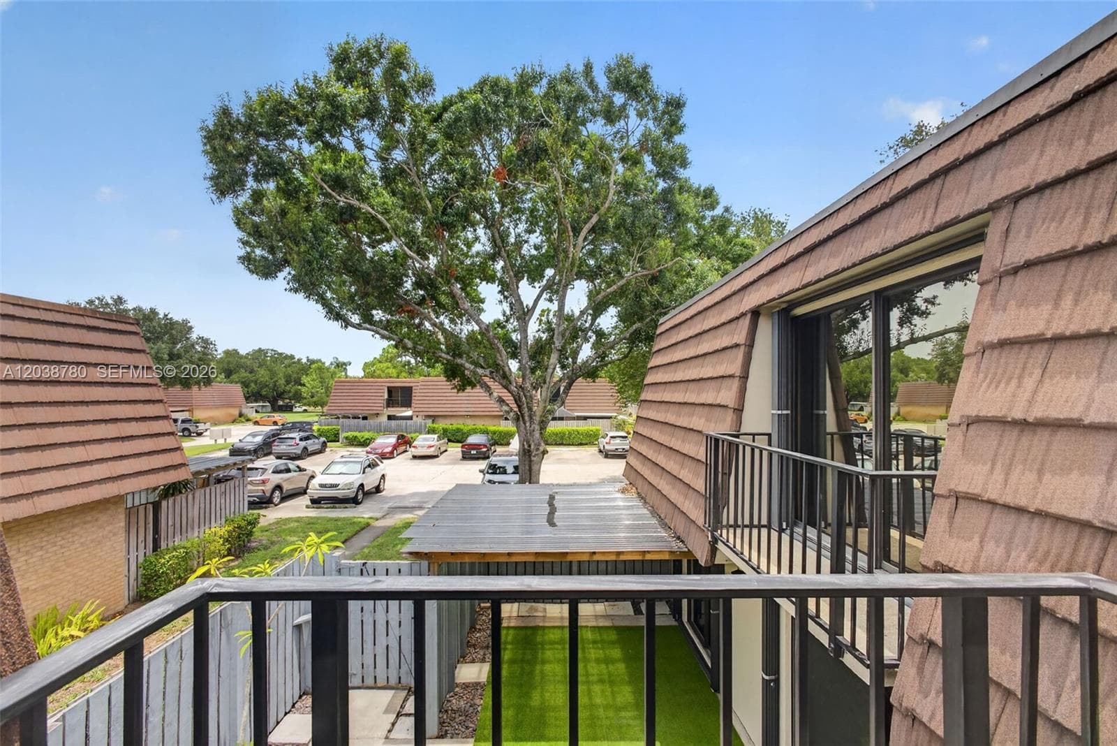 114 1st Ln photo 17