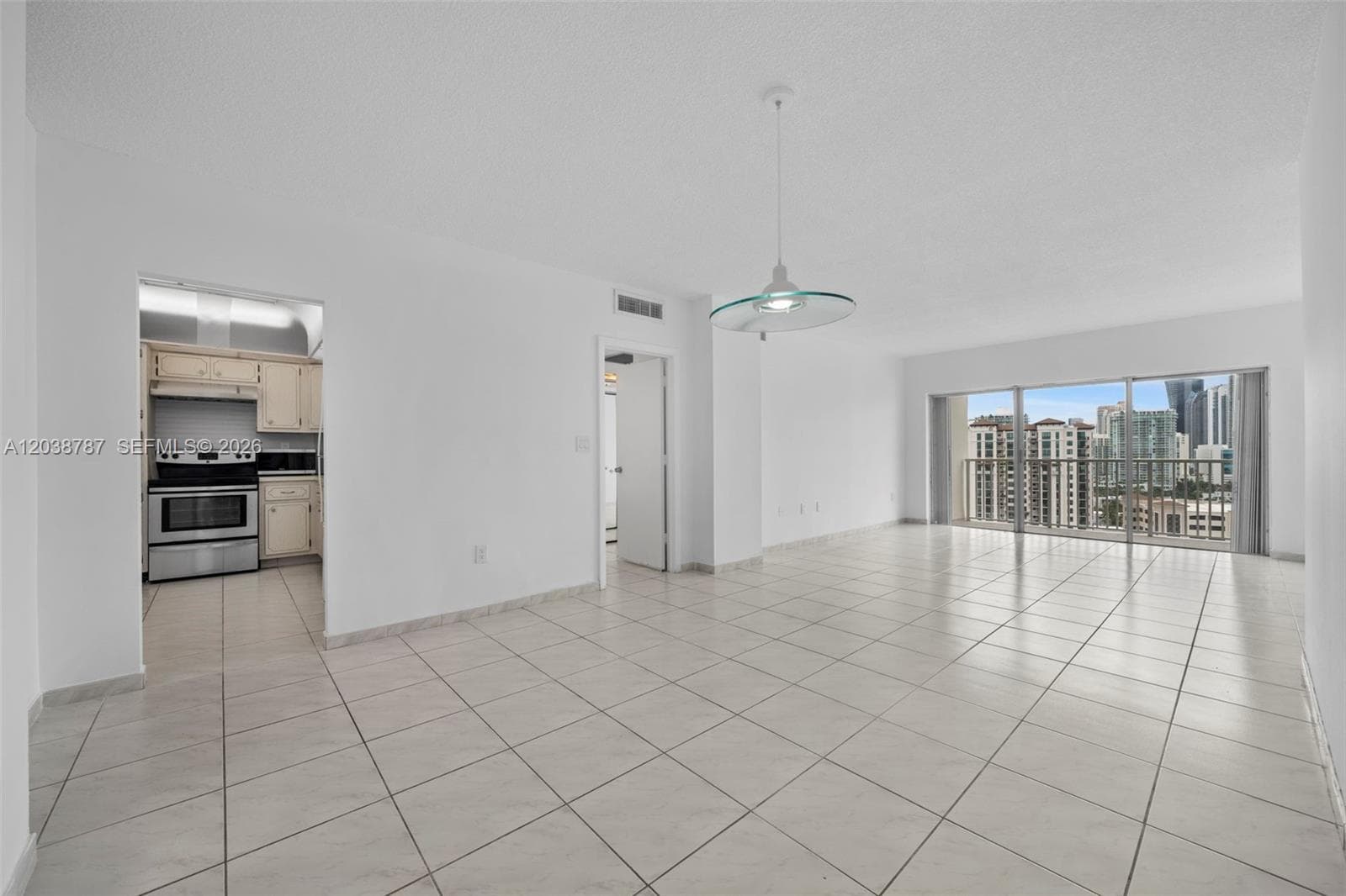 ARLEN HOUSE CONDO · #1711 in Sunny Isles Beach - Photo 6