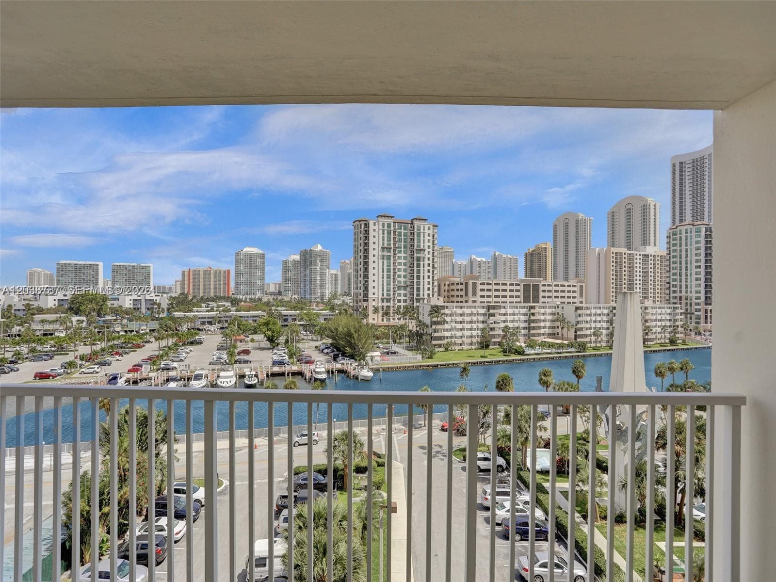 ARLEN HOUSE CONDO · #1711 in Sunny Isles Beach - Photo 5