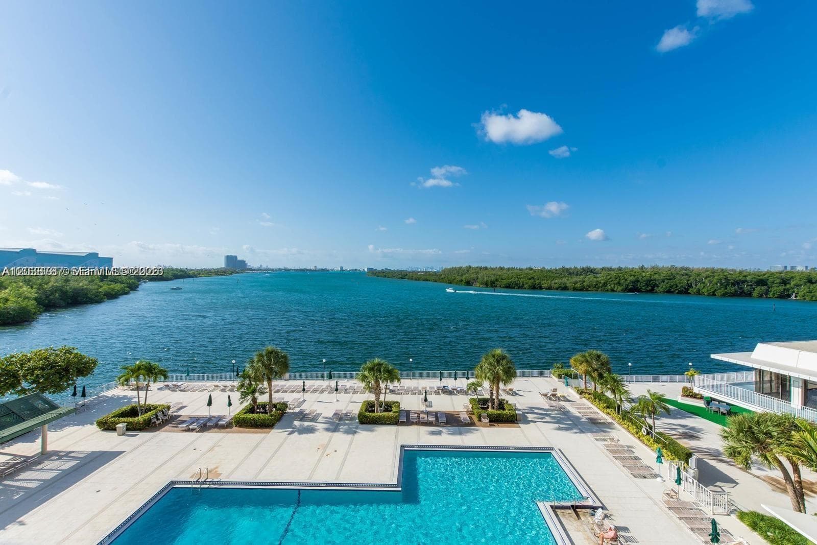 ARLEN HOUSE CONDO · #1711 in Sunny Isles Beach - Photo 38