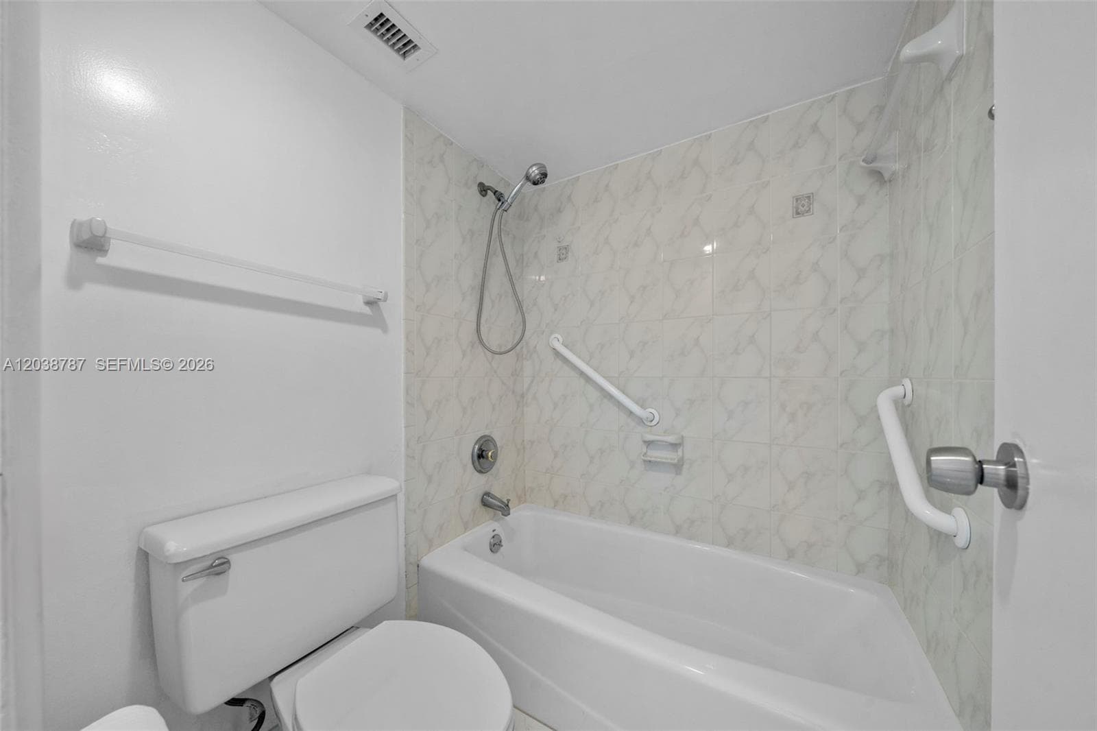ARLEN HOUSE CONDO · #1711 in Sunny Isles Beach - Photo 18