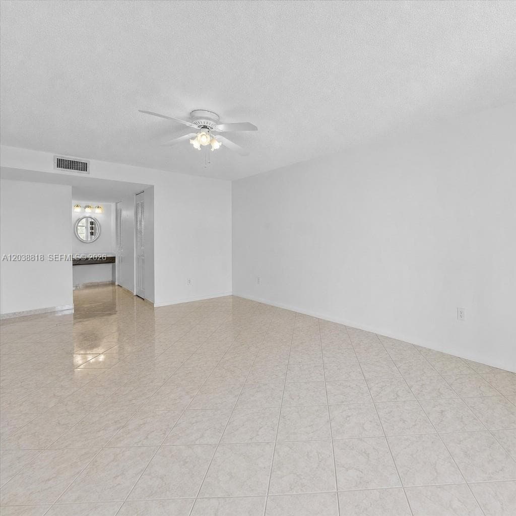 WINSTON TOWER · #404 in Sunny Isles Beach - Photo 8