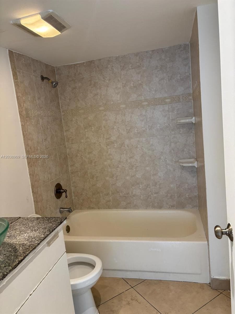MEDITERRANEAN VILLAS COND · #204 in Hialeah - Photo 9