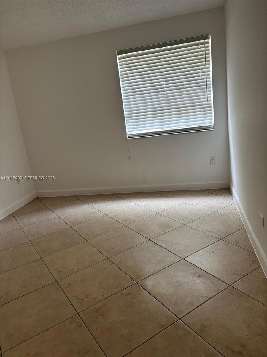 MEDITERRANEAN VILLAS COND · #204 in Hialeah - Photo 11