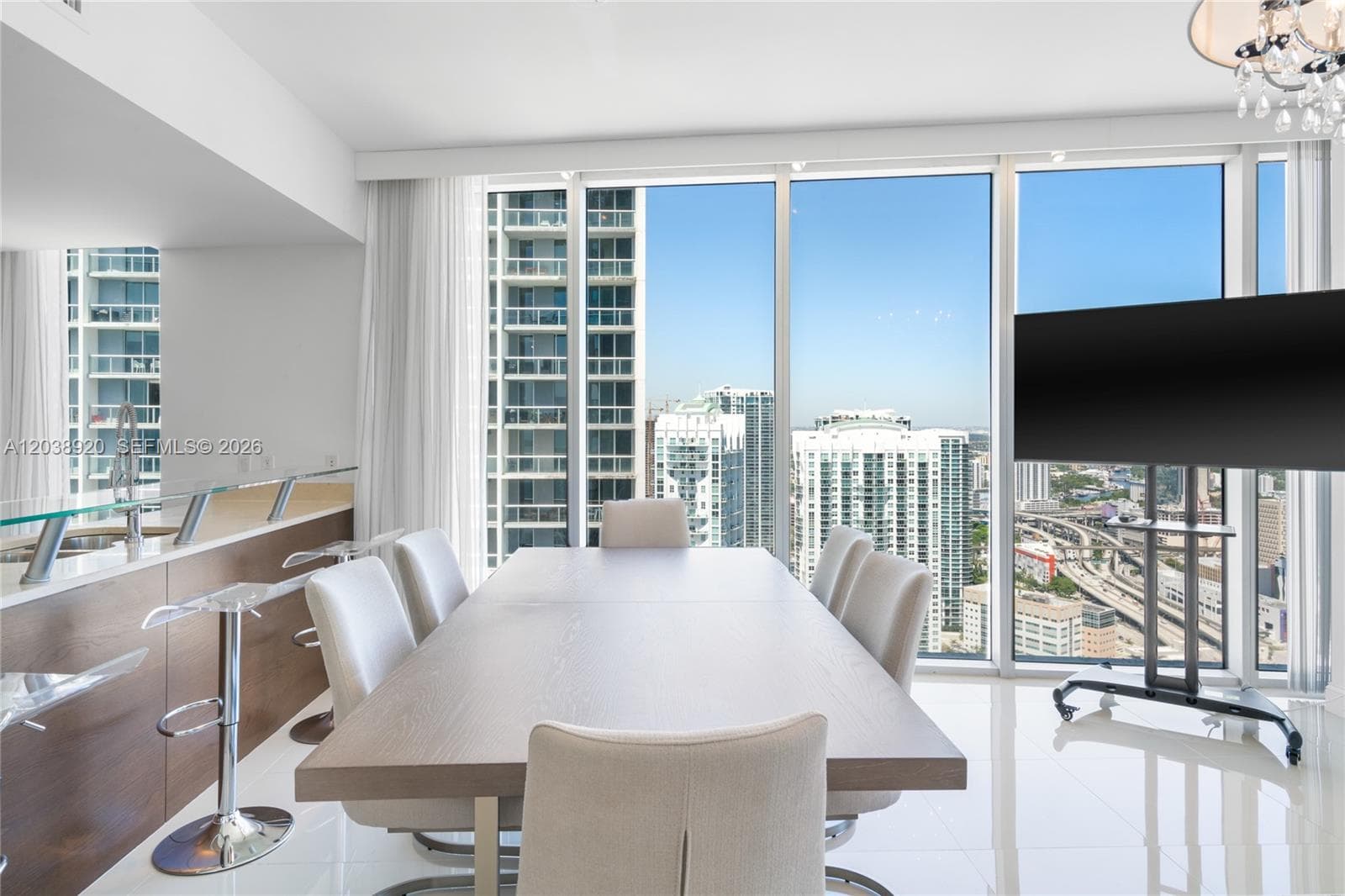 Icon Brickell I · #4315 in Miami - Photo 7