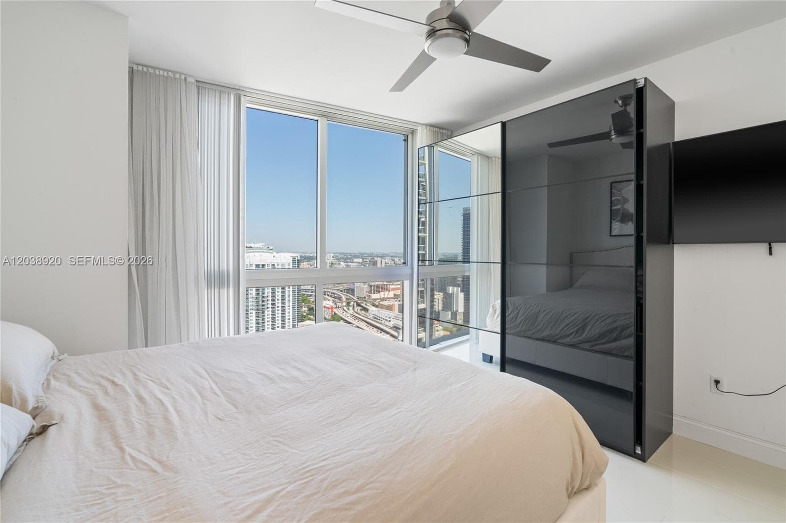 Icon Brickell I · #4315 in Miami - Photo 32