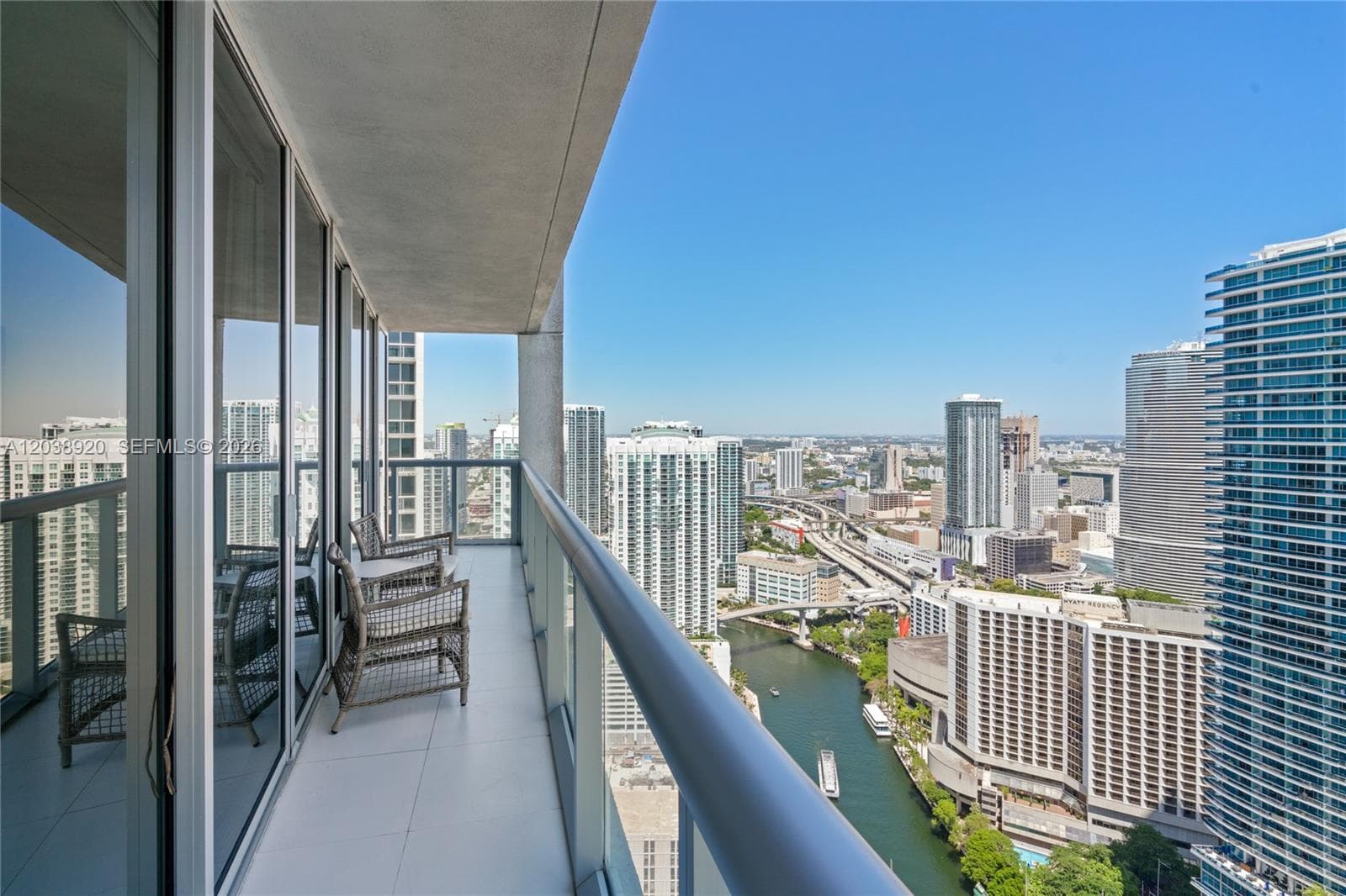 Icon Brickell I · #4315 in Miami - Photo 37
