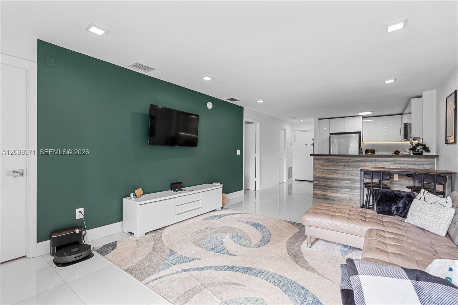 CLINTON CONDO · #306 in Miami Beach - Photo 10