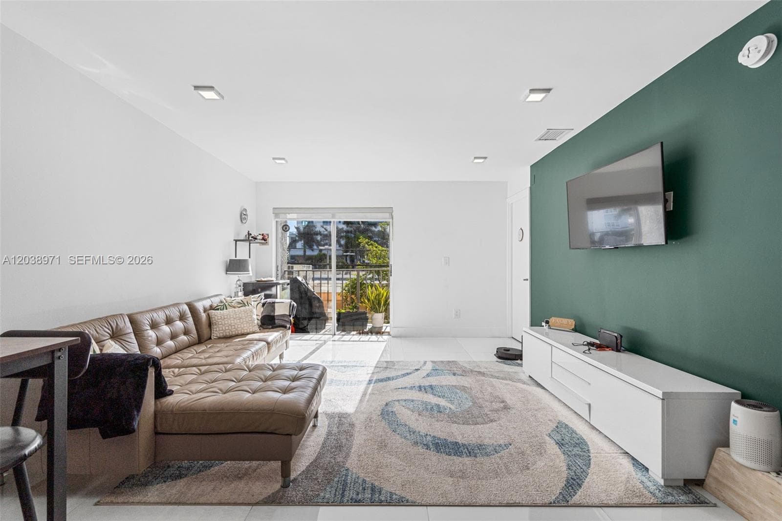 CLINTON CONDO · #306 in Miami Beach - Photo 8