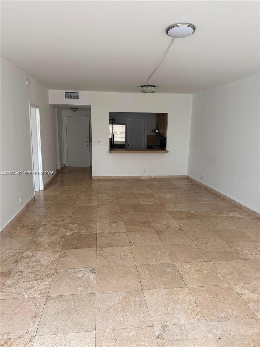 IMPERIAL TOWERS CONDO · #18 in Hallandale Beach - Photo 15