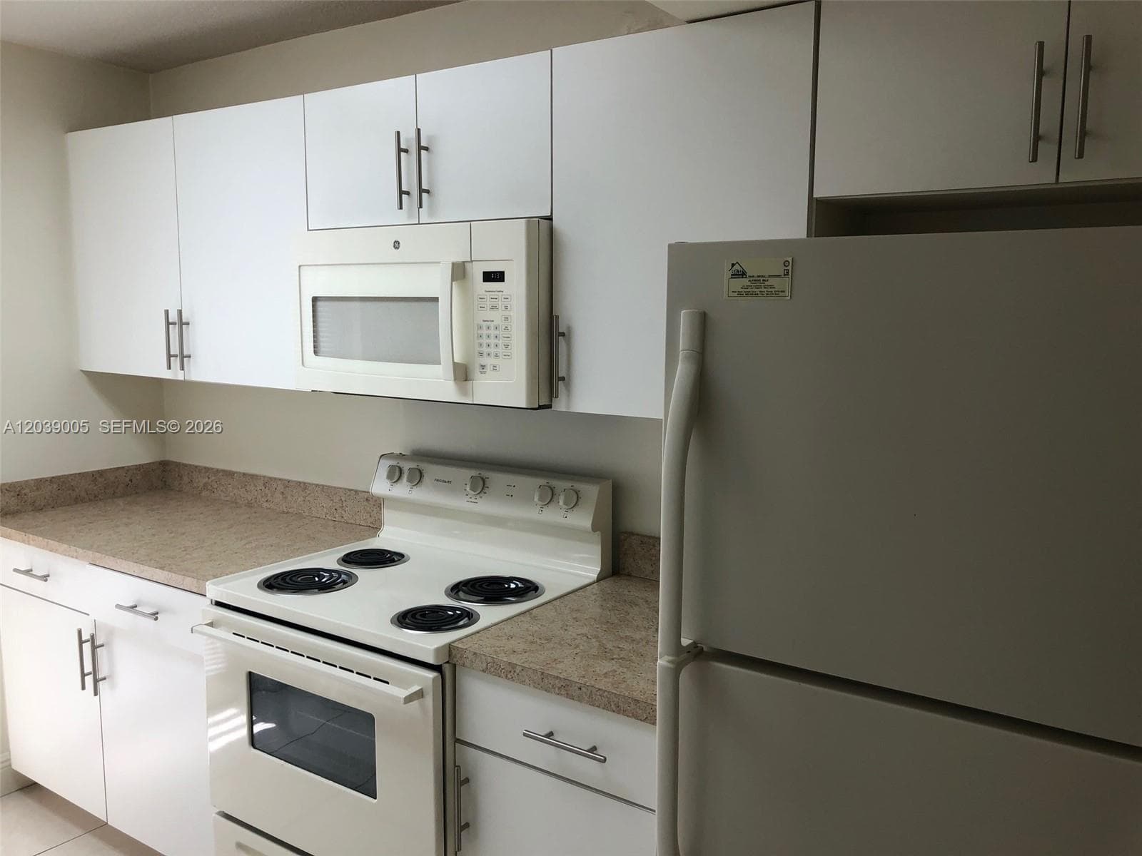 10808 N Kendall Dr # 4 #Q-4 photo 2