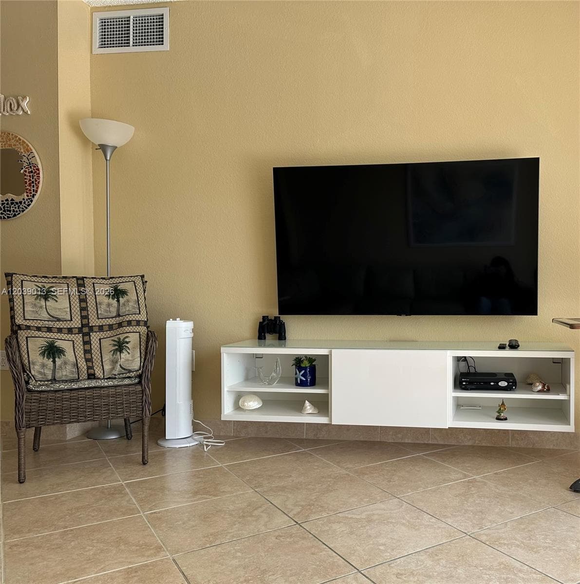 HEMISPHERES CONDO · #4C in Hallandale Beach - Photo 4