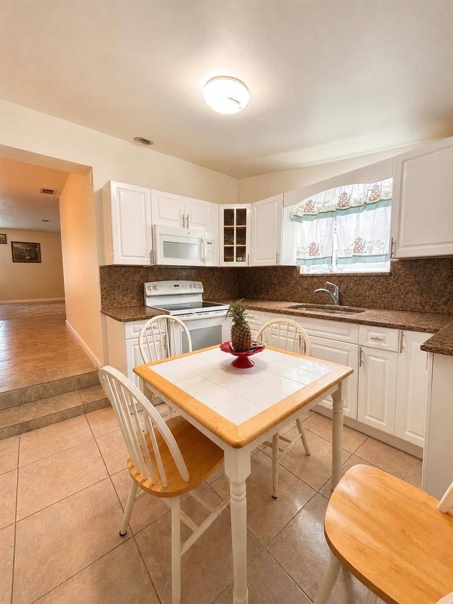 kitchen enhance 1310 pLB