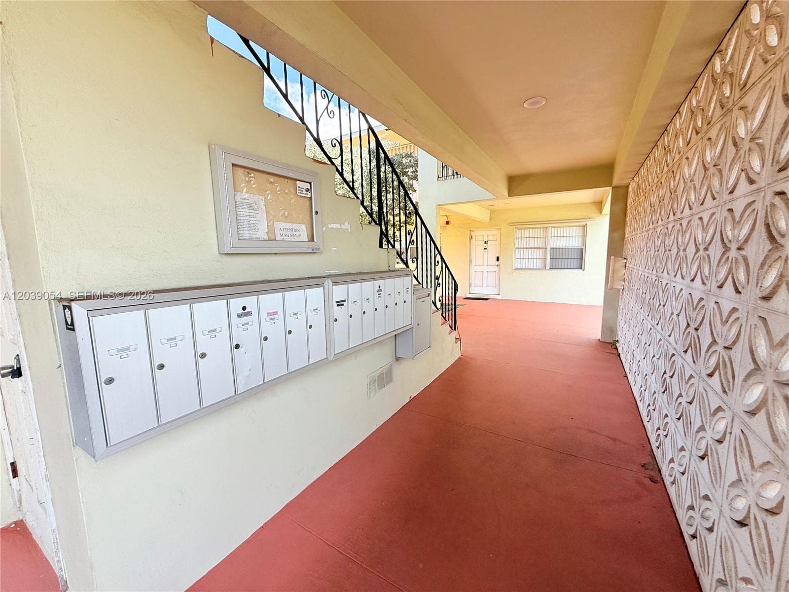 ROYAL TERRACE CONDOMINIUM · #105 in Hollywood - Photo 19
