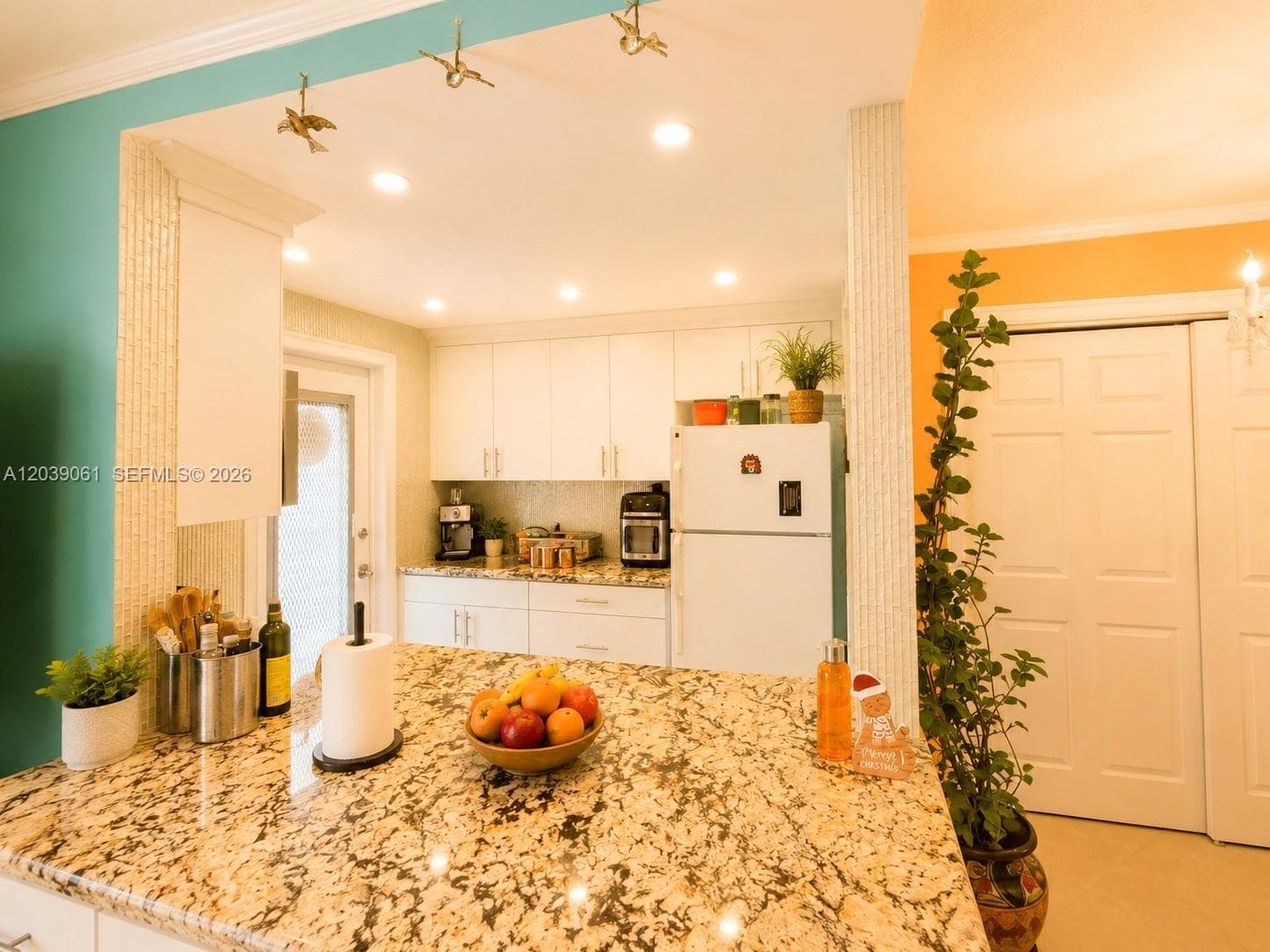 LEE MANOR CONDO · #12A in Miami Beach - Photo 2
