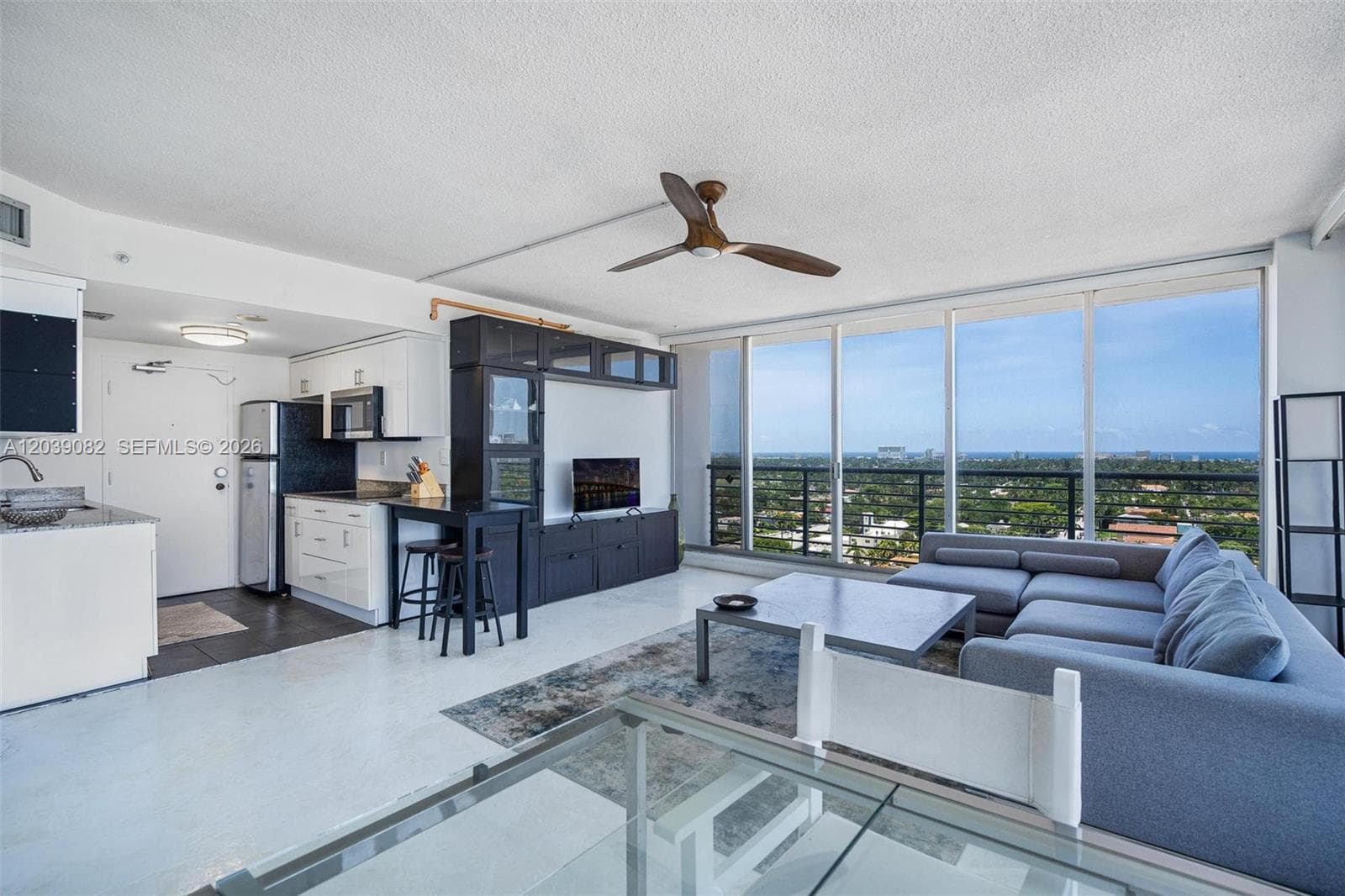 HOME TOWER CONDO · #16A in Hollywood - Photo 6