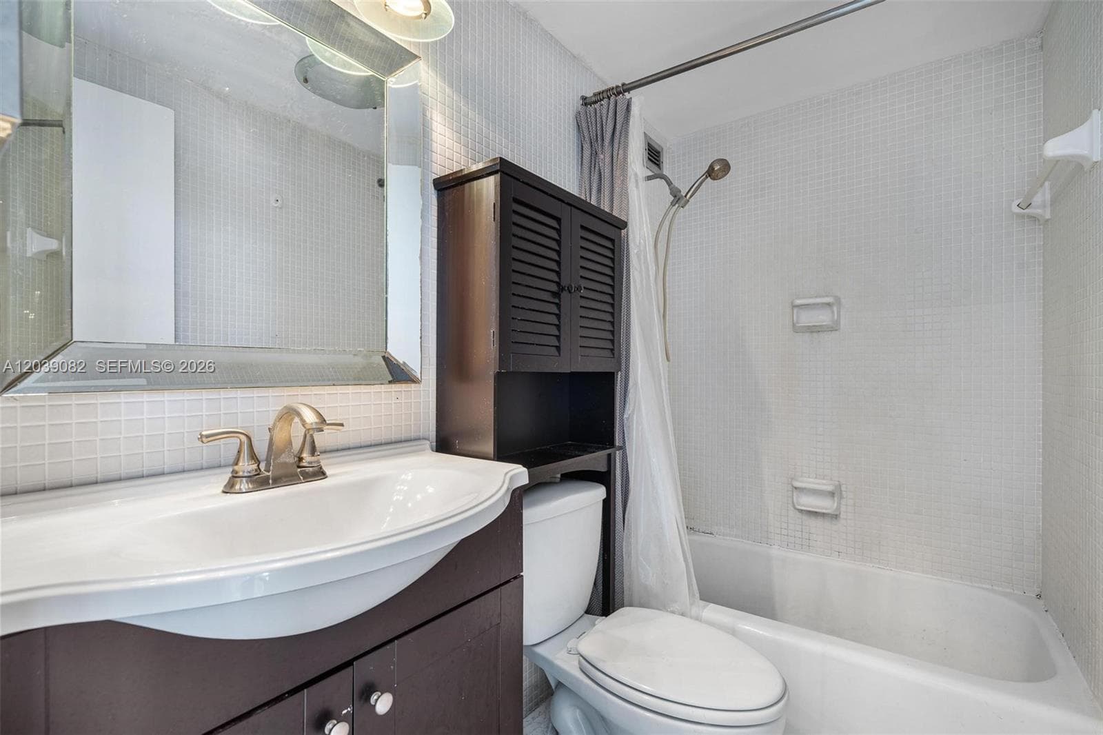 HOME TOWER CONDO · #16A in Hollywood - Photo 16