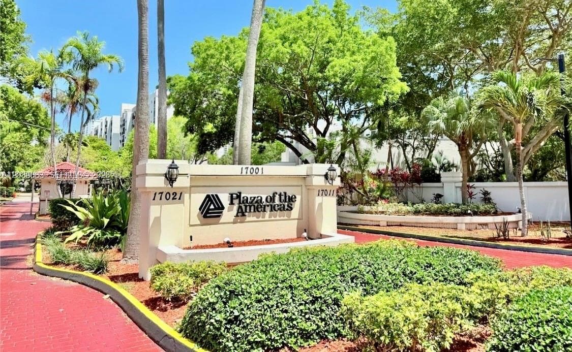 PLAZA OF AMERICAS CONDO · #116 in Sunny Isles Beach - Photo 2